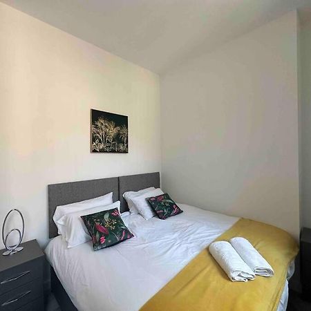 Spacious And Elegant Apartment Birmingham Eksteriør bilde