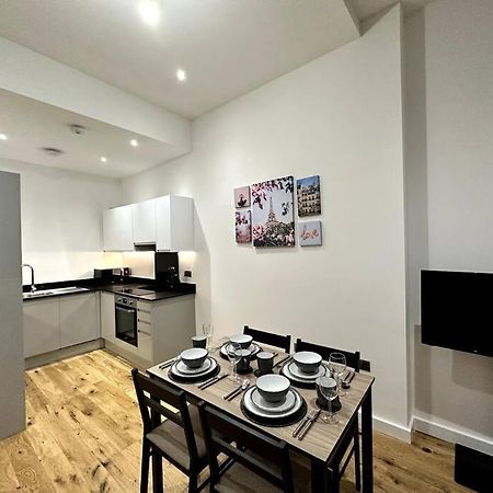 Spacious And Elegant Apartment Birmingham Eksteriør bilde