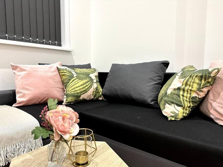 Spacious And Elegant Apartment Birmingham Eksteriør bilde