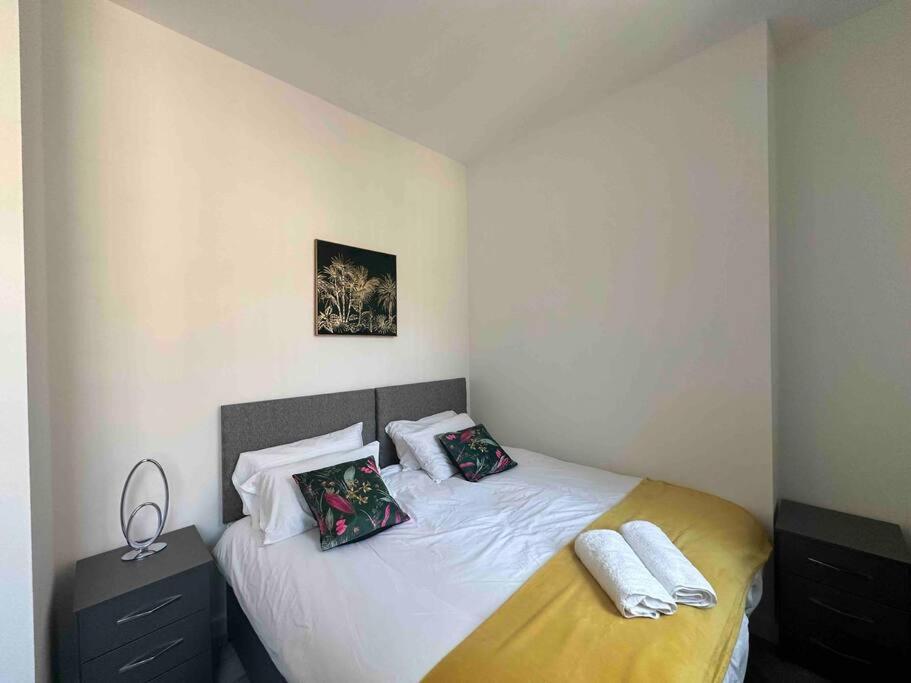 Spacious And Elegant Apartment Birmingham Eksteriør bilde